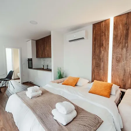 Modern Seaside House * Пакоштане